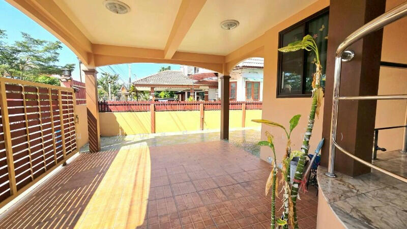 บ้านสวนรีสอร์ท คลอง 5, Pathum Thani, เลียบคลองห้า, Khlong Ha, Khlong Luang, Pathum Thani, 4 Bedrooms, 200 sqm, Single Detached House For Sale, by คุณ ศันสนีย์ ( เก๋ ), 500144545 - DDproperty.com