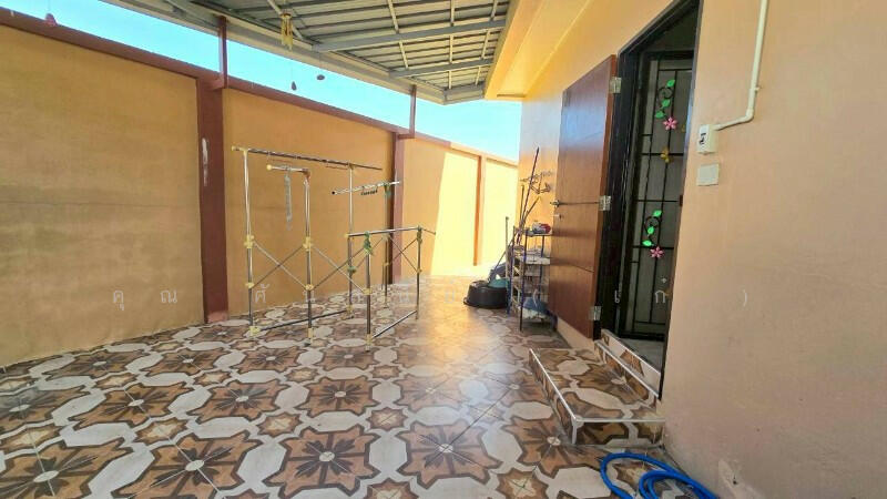 บ้านสวนรีสอร์ท คลอง 5, ปทุมธานี, เลียบคลองห้า, คลองห้า, คลองหลวง, ปทุมธานี, 200 ตร.ม., บ้านเดี่ยว ขาย, โดย คุณ ศันสนีย์ ( เก๋ ), 500144545 - DDproperty.com