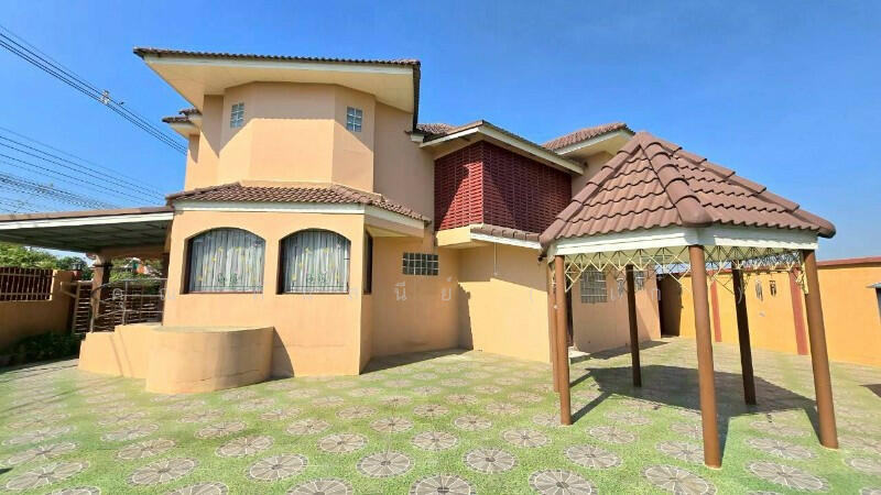 บ้านสวนรีสอร์ท คลอง 5, Pathum Thani, เลียบคลองห้า, Khlong Ha, Khlong Luang, Pathum Thani, 4 Bedrooms, 200 sqm, Single Detached House For Sale, by คุณ ศันสนีย์ ( เก๋ ), 500144545 - DDproperty.com