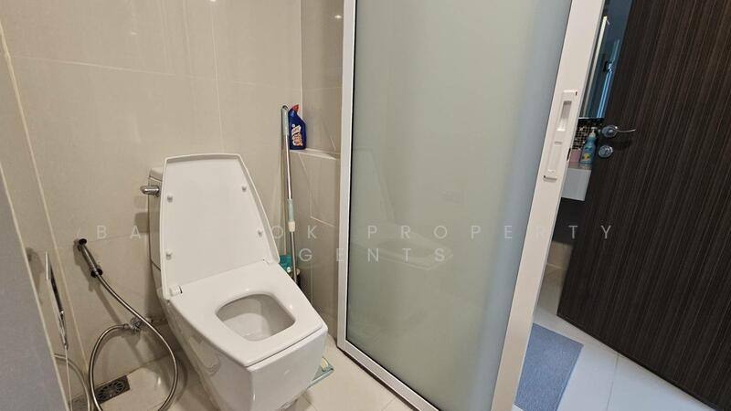 Rhythm Sukhumvit 44/1, Bangkok, Sukhumvit Road, Phra Kanong, Khlong Toei, Bangkok, 2 Bedrooms, 50 sqm, Condo For Rent, by BANGKOK PROPERTY AGENTS, 500144574 - DDproperty.com