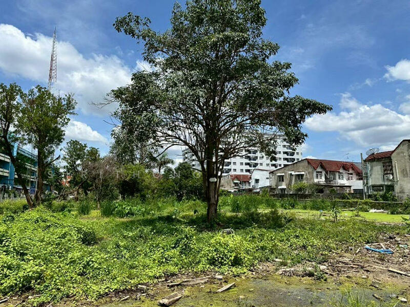 For Sale - ขายที่ดินบรมราชชนนี 15 อรุณอัมรินทร์ บางกอกน้อย เซ็นทรัลปิ่นเกล้า อยู่หน้าปากซอย, Bangkok