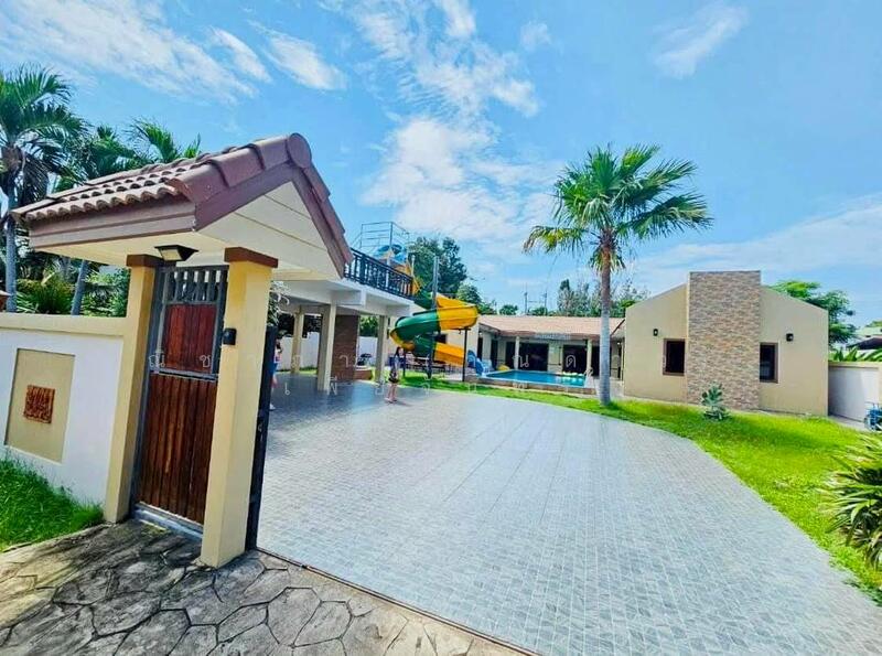 ตลาดจีนชากแง้ว , ใกล้สนามกอล์ฟฟินิกซ์ ตำบลห้วยใหญ่ อำเภอบางละมุง จังหวัดชลบุรี, ชลบุรี, ห้วยใหญ่, บางละมุง, ชลบุรี, 300 ตร.ม., วิลล่า ขาย, โดย ณิชาภา (คุณดาว) เพียจันทร์, 500144630 - DDproperty.com