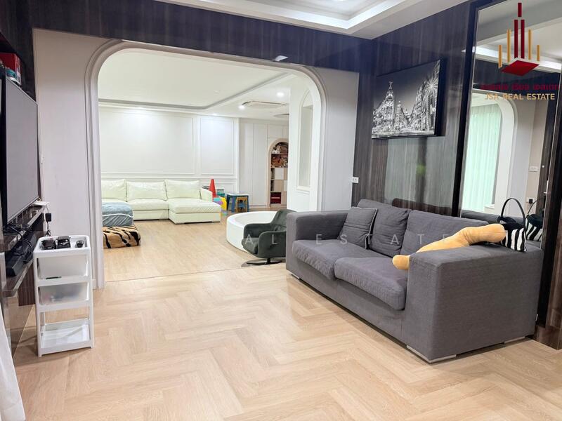 ขาย - Golden Neo Onnut-Pattanakarn : โกลเด้น นีโอ อ่อนนุช-พัฒนาการ, กรุงเทพ