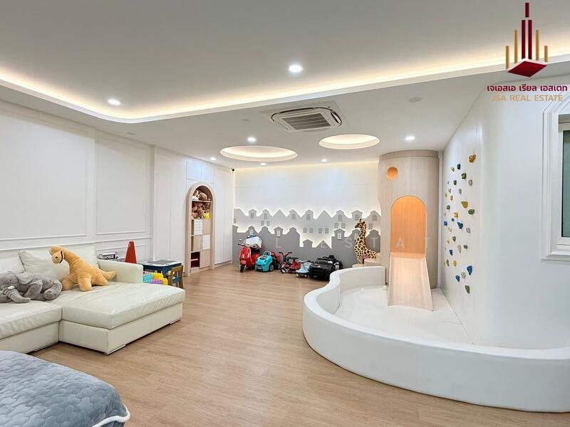 For Sale - Golden Neo Onnut-Pattanakarn, Bangkok