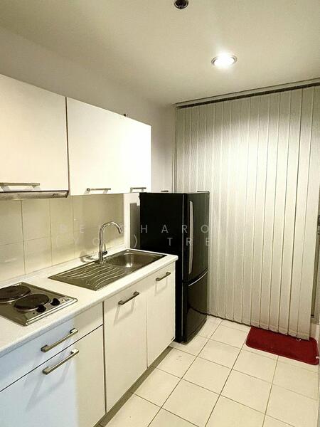 Life @ Ratchada-Suthisan, Bangkok, Ratchadapisek Road, Samsen Nok, Huai Khwang, Bangkok, 1 Bedroom, 45 sqm, Condo For Rent, by Bencharong (Yok) Treerat-a-na-wat, 500144700 - DDproperty.com