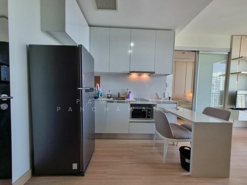 Equinox Phahol Vibha, Bangkok, 345 Paholyothin Road, Jom Phon, Chatuchak, Bangkok, 1 Bedroom, 39 sqm, Condo For Rent, by Pawanrat Panchawanon, 500144722 - DDproperty.com