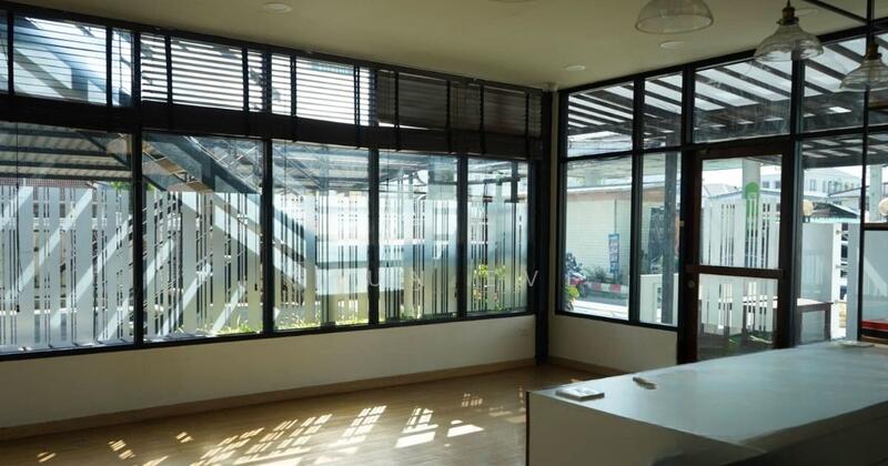 Comercial space for rent near mrt Sutthisan ( SPSEVE1700 ), Bangkok, ถ. รัชดาภิเษก, Din Daeng, Din Daeng, Bangkok, , 54 sqm, Office Space For Rent, by Khun Eve, 500144756 - DDproperty.com