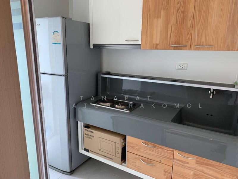 Q House Condo Sathorn, Bangkok, Thonburi Road, Khlong Ton Sai, Khlong San, Bangkok, 2 Bedrooms, 58 sqm, Condo For Rent, by Tanapat Jitwatcharakomol, 500144765 - DDproperty.com