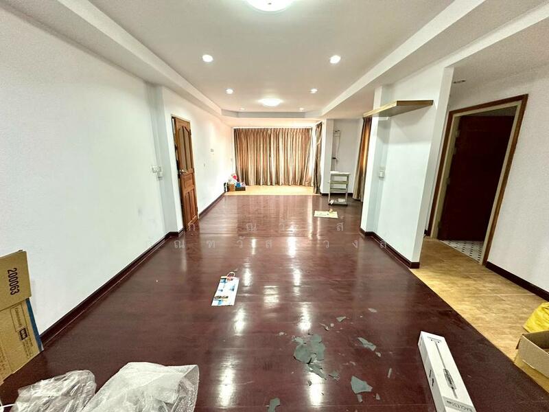 ขาย บ้านเดี่ยว หลังมุม 116 ตารางวา ซอยรามอินทรา 27, Bangkok, Anusaowari, Bang Khen, Bangkok, 3 Bedrooms, 200 sqm, Single Detached House For Sale, by กรณวัสส์ กัณฑวัสส์วงส์, 500144771 - DDproperty.com