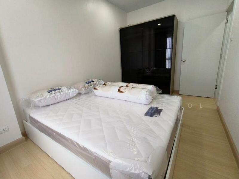 Supalai Loft Prajadhipok-Wongwian Yai, Bangkok, Prajadhipok Road, Somdet Chao Phraya, Khlong San, Bangkok, 2 Bedrooms, 49 sqm, Condo For Rent, by Tanapat Jitwatcharakomol, 500144804 - DDproperty.com