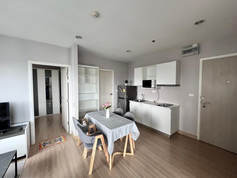 Motif Condo, Bangkok, 219 Thanon Intharaphithak, Bang Yi Rua, Thon Buri, Bangkok, 2 Bedrooms, 51 sqm, Condo For Rent, by Tanapat Jitwatcharakomol, 500144809 - DDproperty.com