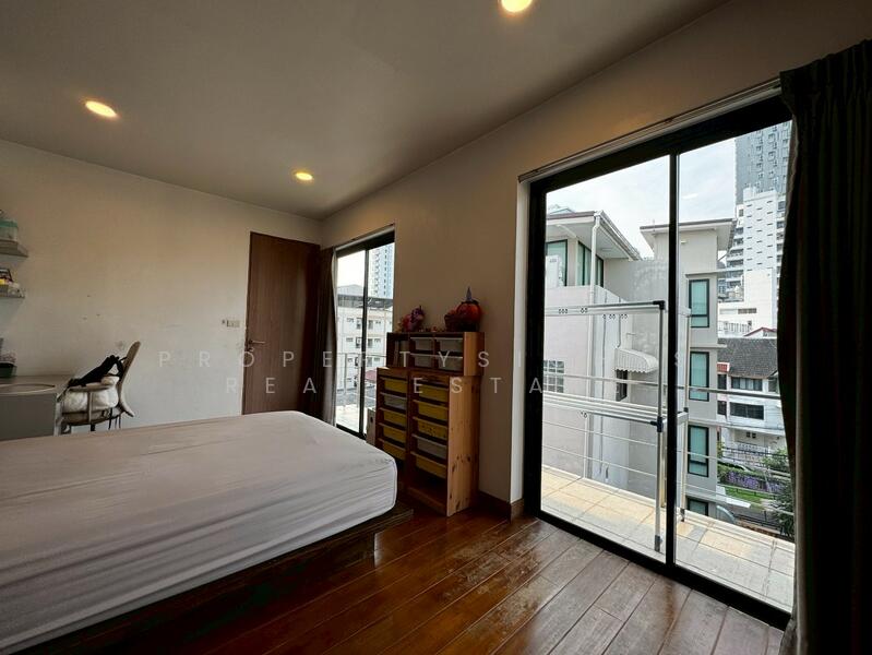 House BTS Thonglor 3+1 bed / 4+1 bath, กรุงเทพ, คลองตันเหนือ, วัฒนา, กรุงเทพ, 600 ตร.ม., บ้านเดี่ยว ให้เช่า, โดย PROPERTYSIGHTS REAL ESTATE, 500144822 - DDproperty.com