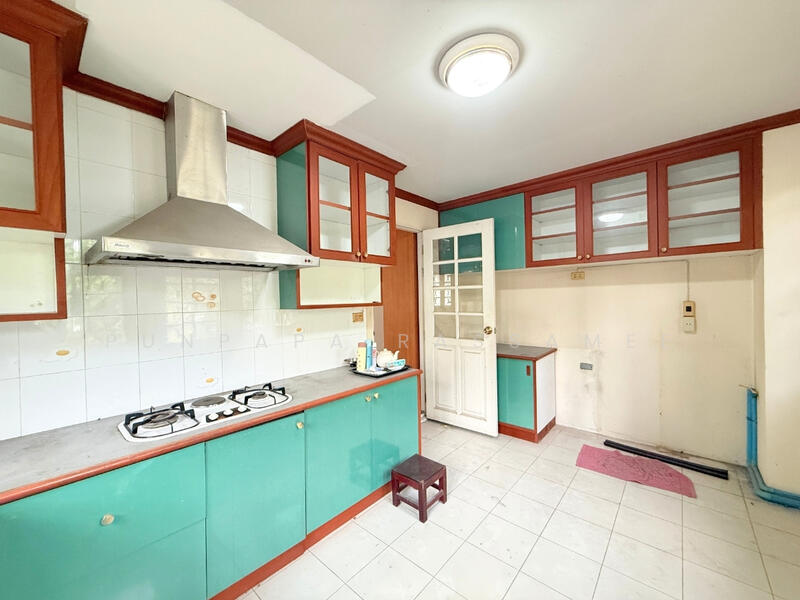 Wararom Phetkasem 69, Bangkok, Liab Klong Phasi Charoen Tai Road, Nong Kham, Nong Khaem, Bangkok, 4 Bedrooms, 200 sqm, Single Detached House For Sale, by Punpapa Rassamee, 500144842 - DDproperty.com