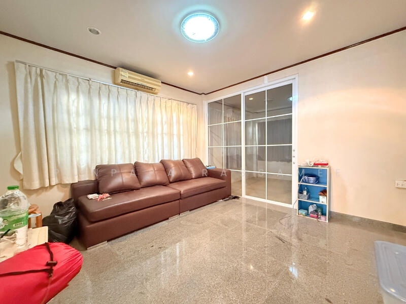 Wararom Phetkasem 69, Bangkok, Liab Klong Phasi Charoen Tai Road, Nong Kham, Nong Khaem, Bangkok, 4 Bedrooms, 200 sqm, Single Detached House For Sale, by Punpapa Rassamee, 500144842 - DDproperty.com