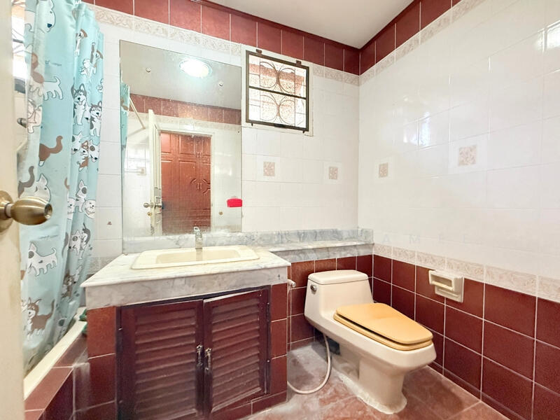 Wararom Phetkasem 69, Bangkok, Liab Klong Phasi Charoen Tai Road, Nong Kham, Nong Khaem, Bangkok, 4 Bedrooms, 200 sqm, Single Detached House For Sale, by Punpapa Rassamee, 500144842 - DDproperty.com