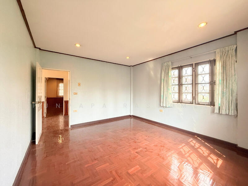 Wararom Phetkasem 69, Bangkok, Liab Klong Phasi Charoen Tai Road, Nong Kham, Nong Khaem, Bangkok, 4 Bedrooms, 200 sqm, Single Detached House For Sale, by Punpapa Rassamee, 500144842 - DDproperty.com