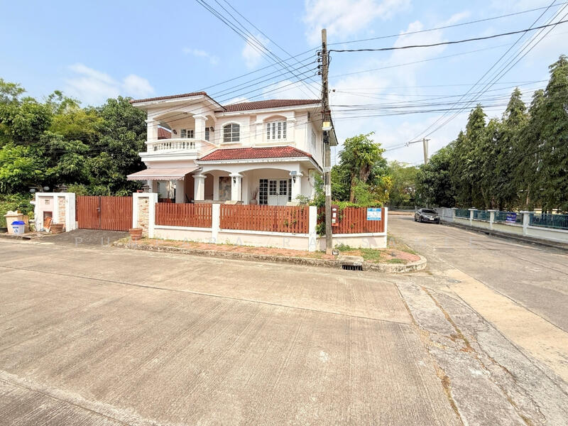 Wararom Phetkasem 69, Bangkok, Liab Klong Phasi Charoen Tai Road, Nong Kham, Nong Khaem, Bangkok, 4 Bedrooms, 200 sqm, Single Detached House For Sale, by Punpapa Rassamee, 500144842 - DDproperty.com