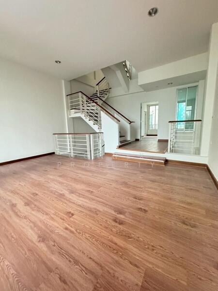 Baan Klang Muang British Town Srinakarin : บ้านกลางเมือง บริติช ทาวน์ ศรีนครินทร์, สมุทรปราการ, ซอยบ้านกลางเมือง บริติช ทาวน์ ศรีนครินทร์, บางแก้ว, บางพลี, สมุทรปราการ, 21 ตร.ม., ทาวน์เฮ้าส์ ขาย, โดย Connex Property, 500144854 - DDproperty.com