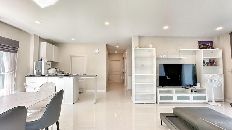 Centro Rama9-Krungthep Kreetha, Bangkok, Khlong Song Ton Nun, Lat Krabang, Bangkok, 4 Bedrooms, 225 sqm, Single Detached House For Sale, by คุณชิดชนก (ฝัน), 500144855 - DDproperty.com