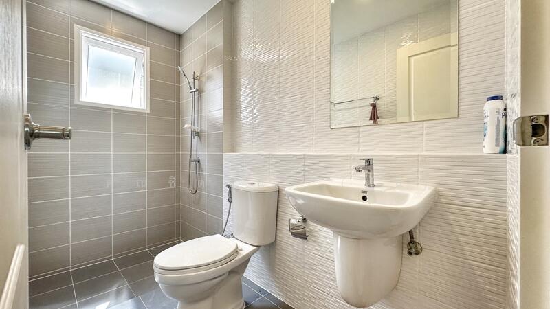 Centro Rama9-Krungthep Kreetha, Bangkok, Khlong Song Ton Nun, Lat Krabang, Bangkok, 4 Bedrooms, 225 sqm, Single Detached House For Sale, by คุณชิดชนก (ฝัน), 500144855 - DDproperty.com