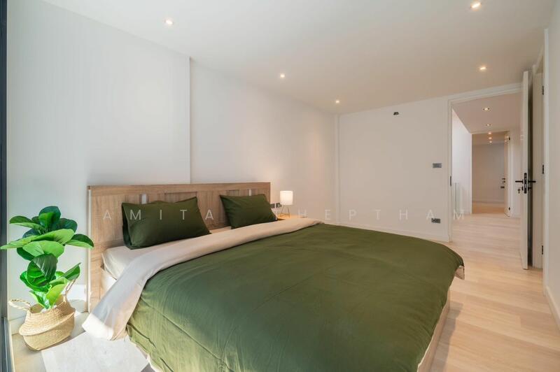 2-BR Townhouse, Bangkok, Phra Kanong Nua, Watthana, Bangkok, 2 Bedrooms, 170 sqm, Townhouse For Sale, by Ramita Theptham, 500144875 - DDproperty.com