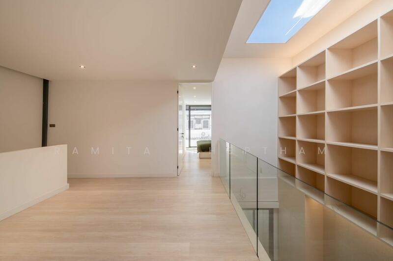 2-BR Townhouse, Bangkok, Phra Kanong Nua, Watthana, Bangkok, 2 Bedrooms, 170 sqm, Townhouse For Sale, by Ramita Theptham, 500144875 - DDproperty.com