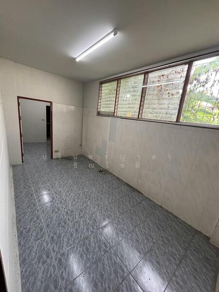 Home Office Srinakarin, Bangkok, Suan Luang, Suan Luang, Bangkok, 5 Bedrooms, 300 sqm, Townhouse For Rent, by ปรินทร์ญาดา ชิณโชติ, 500144879 - DDproperty.com