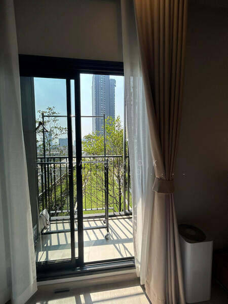 Life Phahon-Ladprao, Bangkok, 996 Phahonyothin Road, Jom Phon, Chatuchak, Bangkok, 2 Bedrooms, 43 sqm, Condo For Sale, by Bangkok Agent Co.,Ltd., 500144921 - DDproperty.com