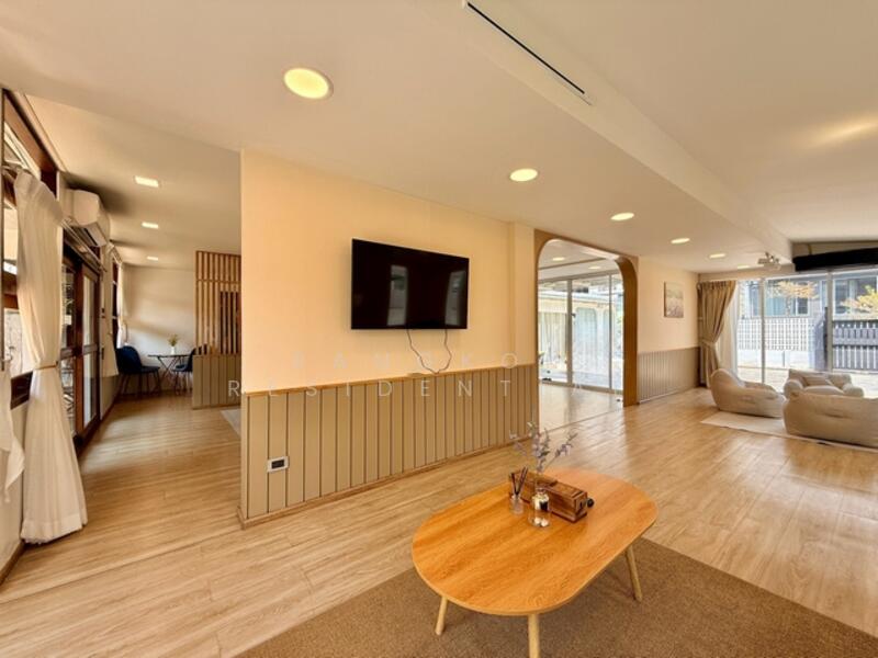 Detached House, Bangkok, Sukhumvit 63, Khlong Tan Nua, Watthana, Bangkok, 4 Bedrooms, 300 sqm, Single Detached House For Rent, by Bangkok Residential, 500144931 - DDproperty.com