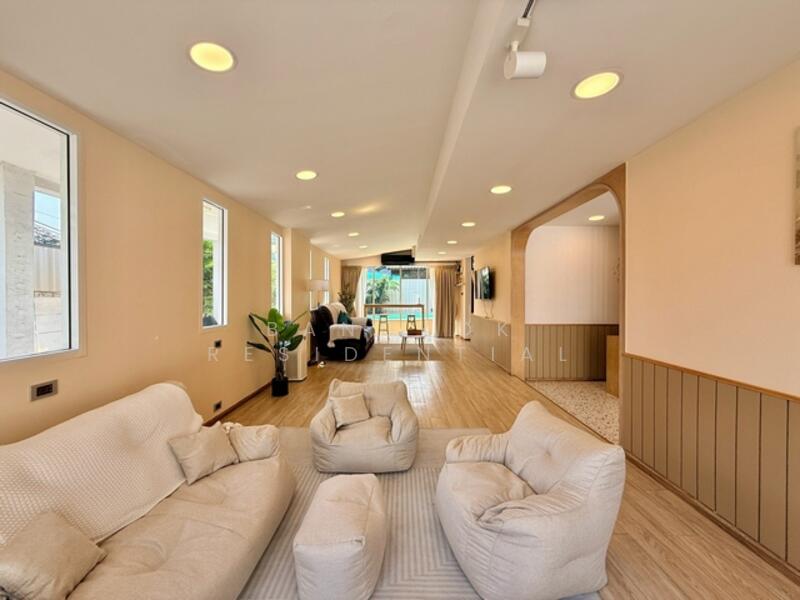 Detached House, Bangkok, Sukhumvit 63, Khlong Tan Nua, Watthana, Bangkok, 4 Bedrooms, 300 sqm, Single Detached House For Rent, by Bangkok Residential, 500144931 - DDproperty.com