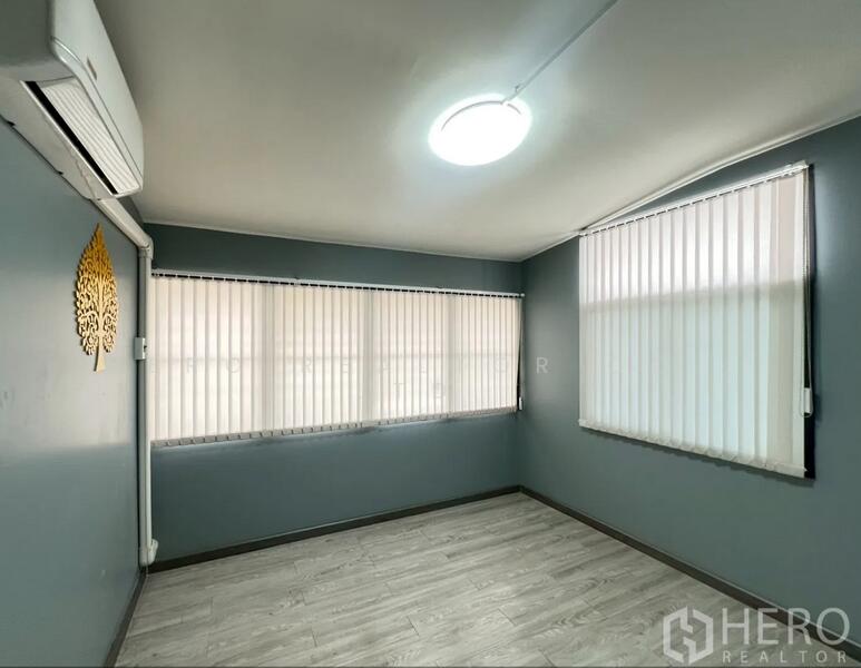 For Sale 4 Bedroom Detached House Wang Thonglang, Bangkok HRE00224, กรุงเทพ, คลองเจ้าคุณสิงห์, วังทองหลาง, กรุงเทพ, 600 ตร.ม., บ้านเดี่ยว ขาย, โดย Hero Realtor Co., Ltd., 500144954 - DDproperty.com
