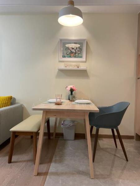 Regal Sathon-Naradhiwas, Bangkok, Naradhiwas Rajanagarindra Road, Thung Maha Mek, Sathon, Bangkok, 1 Bedroom, 34 sqm, Condo For Rent, by Keerati  Wangrujirakul, 500145015 - DDproperty.com