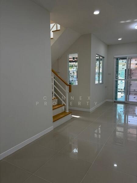 Poomjainivate 3 : ภูมิใจนิเวศน์ 3 สมุทรปราการ, สมุทรปราการ, ในคลองบางปลากด, พระสมุทรเจดีย์, สมุทรปราการ, 120 ตร.ม., ทาวน์เฮ้าส์ ขาย, โดย Connex Property, 500145063 - DDproperty.com