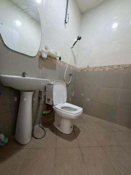 บ้านณัฐวดี คลอง 8 ถนนรังสิต-นครนายก ต.ลำผักกูด อ.ธัญบุรี จ.ปทุมธานี, Pathum Thani, รังสิต นครนายก, Lam Phak Kut, Thanyaburi, Pathum Thani, 2 Bedrooms, 72 sqm, Townhouse For Sale, by ภัทรนัน อิศรางกูร ณ อยุธยา, 500145073 - DDproperty.com