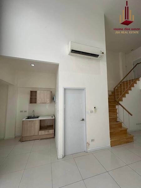 Y Residence Sukhumvit 113 : วาย เรซิเดนท์ สุขุมวิท 113, สมุทรปราการ, ถนนสุขุมวิท 113 (ซ.ด่านสำโรง 42/1), สำโรงเหนือ, เมืองสมุทรปราการ, สมุทรปราการ, 220 ตร.ม., ทาวน์เฮ้าส์ ให้เช่า, โดย JSA REAL ESTATE, 500145085 - DDproperty.com