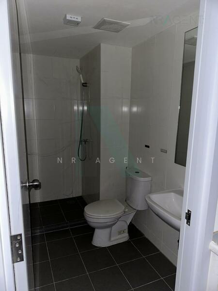 Notting Hill Sukhumvit-Praksa, Samut Prakan, 188 Moo 1 Thanon Phraeksa, Tai Ban Mai, Muang Samut Prakarn, Samut Prakan, 2 Bedrooms, 40 sqm, Condo For Sale, by NR AGENT, 500145127 - DDproperty.com