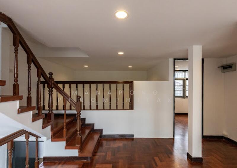 3-BR Townhouse, Bangkok, Thung Song Hong, Lak Si, Bangkok, 3 Bedrooms, 184 sqm, Townhouse For Rent, by Manapong Phromphitak, 500145137 - DDproperty.com