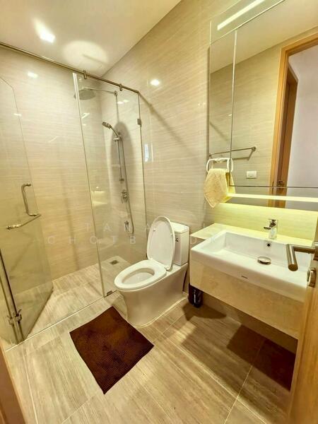 Noble BE33, Bangkok, 19 Soi Sukhumvit 33, Khlong Tan Nua, Watthana, Bangkok, 2 Bedrooms, 70 sqm, Condo For Sale, by Tanakrit Chotbuddkayan, 500145142 - DDproperty.com