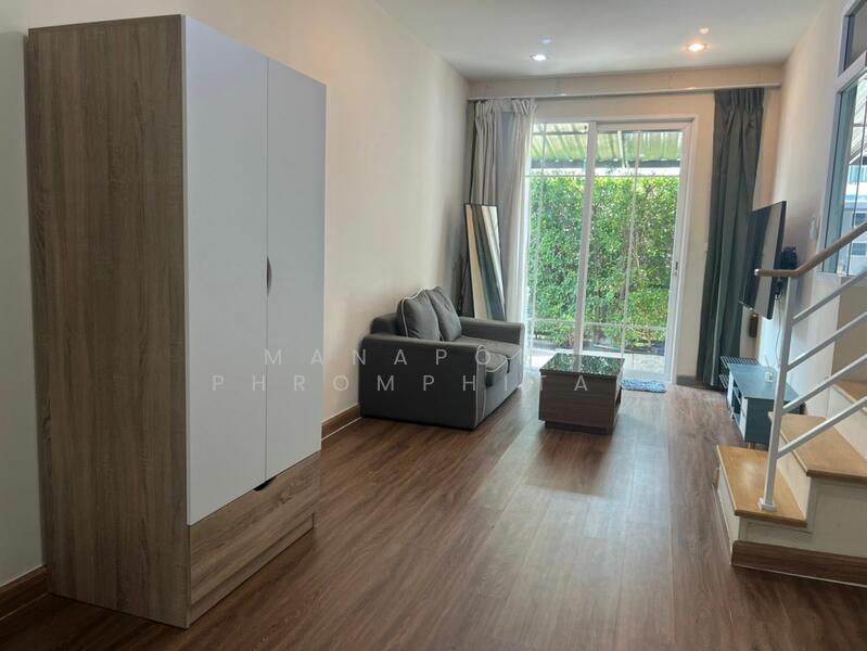 Golden Town 3 Bangna-Suanluang, Bangkok, Kanchanaphisek Road, Prawet, Prawet, Bangkok, 3 Bedrooms, 96 sqm, Townhouse For Rent, by Manapong Phromphitak, 500145149 - DDproperty.com