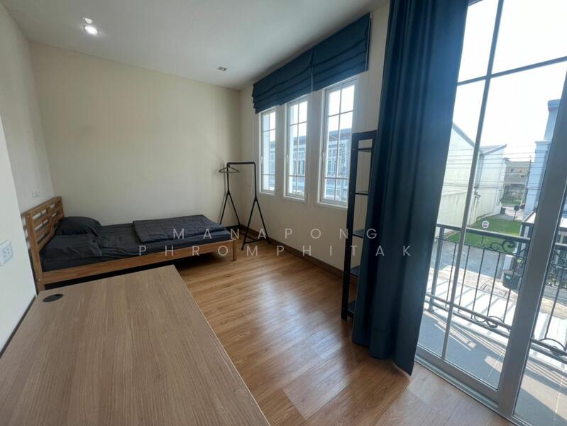 Golden Town 3 Bangna-Suanluang, Bangkok, Kanchanaphisek Road, Prawet, Prawet, Bangkok, 3 Bedrooms, 96 sqm, Townhouse For Rent, by Manapong Phromphitak, 500145149 - DDproperty.com