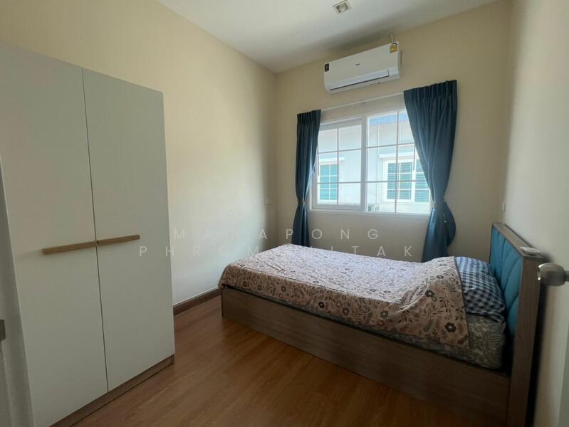 Golden Town 3 Bangna-Suanluang, Bangkok, Kanchanaphisek Road, Prawet, Prawet, Bangkok, 3 Bedrooms, 96 sqm, Townhouse For Rent, by Manapong Phromphitak, 500145149 - DDproperty.com