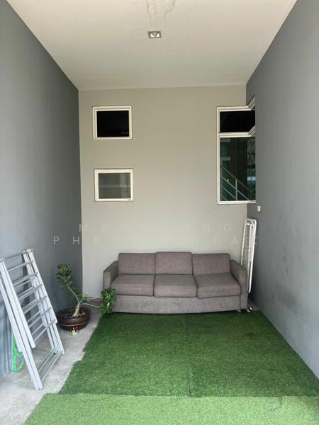 Golden Town 3 Bangna-Suanluang, Bangkok, Kanchanaphisek Road, Prawet, Prawet, Bangkok, 3 Bedrooms, 96 sqm, Townhouse For Rent, by Manapong Phromphitak, 500145149 - DDproperty.com