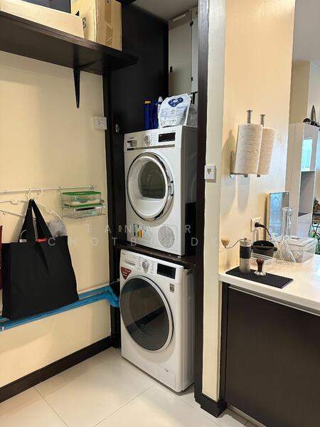 The Lofts Yennakart, Bangkok, 366 ์Soi Nang Linchi Yenakat Road, Chong Nonsi, Yan Nawa, Bangkok, 3 Bedrooms, 147 sqm, Condo For Sale, by Tanakrit Chotbuddkayan, 500145155 - DDproperty.com