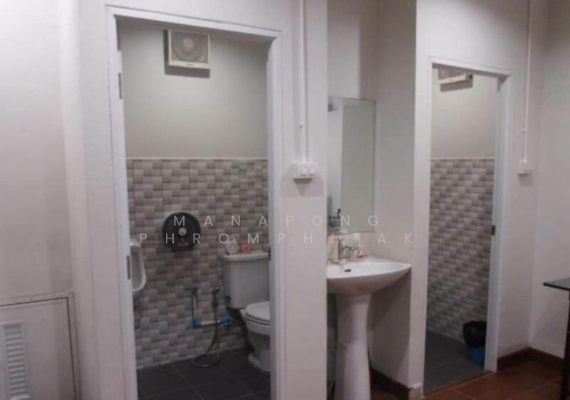 4-BR Townhouse, Bangkok, Bang Kae Nua, Bang Khae, Bangkok, 4 Bedrooms, 180 sqm, Townhouse For Sale, by Manapong Phromphitak, 500145156 - DDproperty.com