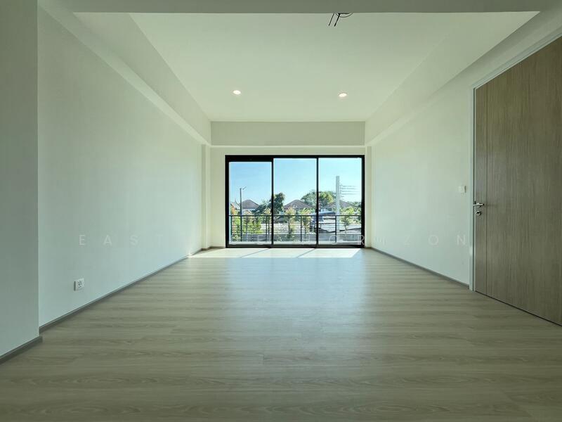 Nirvana DEFINE Krungthep Kreetha : เนอวานา ดีฟายน์ กรุงเทพกรีฑา, กรุงเทพ, ถนนศรีนครินทร์-ร่มเกล้า, หัวหมาก, บางกะปิ, กรุงเทพ, 202 ตร.ม., ทาวน์เฮ้าส์ ขาย, โดย Eastblue Horizon, 500145175 - DDproperty.com