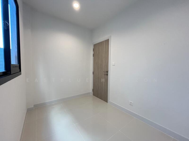 Nirvana DEFINE Krungthep Kreetha, Bangkok, Srinakarin-Romklao Road, Hua Mak, Bang Kapi, Bangkok, 3 Bedrooms, 202 sqm, Townhouse For Sale, by Eastblue Horizon, 500145175 - DDproperty.com