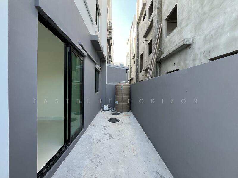 Nirvana DEFINE Krungthep Kreetha : เนอวานา ดีฟายน์ กรุงเทพกรีฑา, กรุงเทพ, ถนนศรีนครินทร์-ร่มเกล้า, หัวหมาก, บางกะปิ, กรุงเทพ, 202 ตร.ม., ทาวน์เฮ้าส์ ขาย, โดย Eastblue Horizon, 500145175 - DDproperty.com