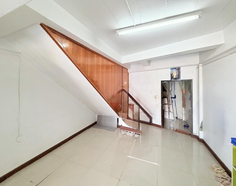 ตึกแถว 3 ชั้น 2 คูหา ในเมืองกาญจนบุรี ( ขายเพียง 2.5 ล้าน), กาญจนบุรี, พัฒนาการ, บ้านใต้, เมืองกาญจนบุรี, กาญจนบุรี, 117 ตร.ม., ตึกแถว-อาคารพาณิชย์ ขาย, โดย วสันต์ วะสะติ, 500145177 - DDproperty.com