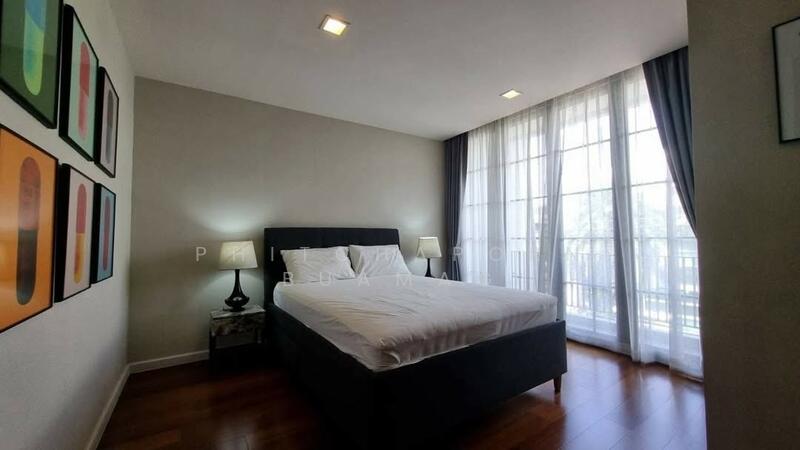 Quarter 31, Bangkok, 333 Soi Sukhumvit 31, Khlong Tan Nua, Watthana, Bangkok, 4 Bedrooms, 425 sqm, Townhouse For Sale, by Phitchaporn Buamag, 500145213 - DDproperty.com