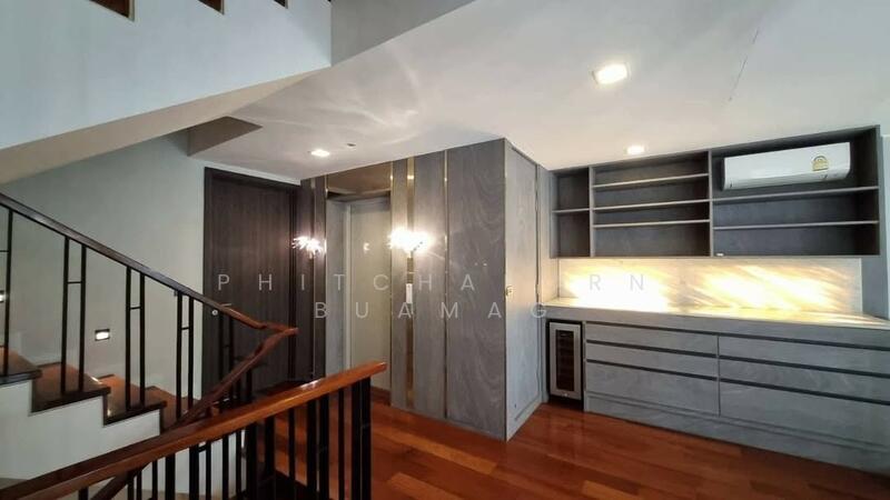 Quarter 31, Bangkok, 333 Soi Sukhumvit 31, Khlong Tan Nua, Watthana, Bangkok, 4 Bedrooms, 425 sqm, Townhouse For Sale, by Phitchaporn Buamag, 500145213 - DDproperty.com